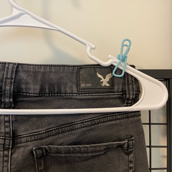 EUC | American Eagle Outfitters women’s denim shorts — size 0 - Picture 4 of 6